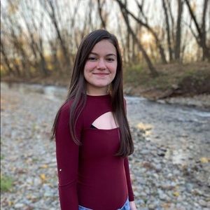 Meet your Posher, Kayla